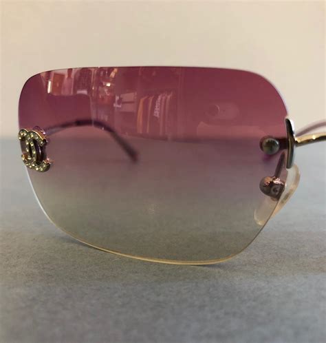 vintage Chanel aviator sunglasses